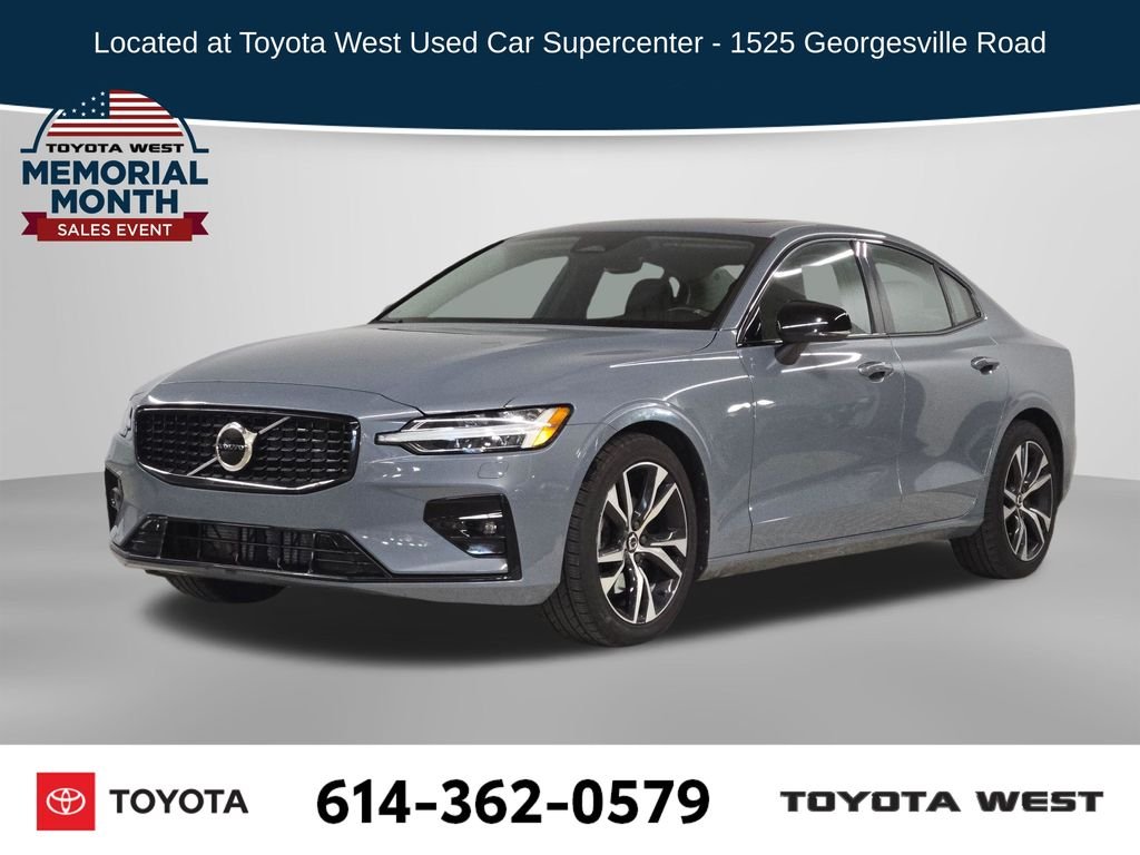 2024 Volvo S60 B5 Core Dark Theme AWD's photo