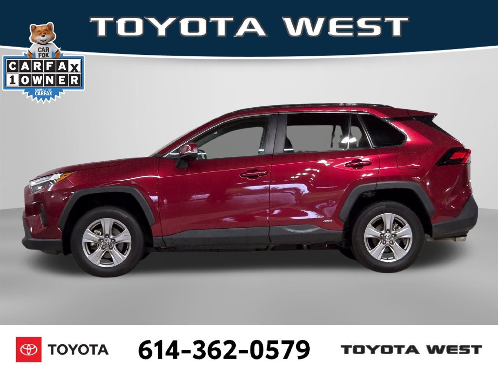 Used 2025 Red Toyota XLE image 10