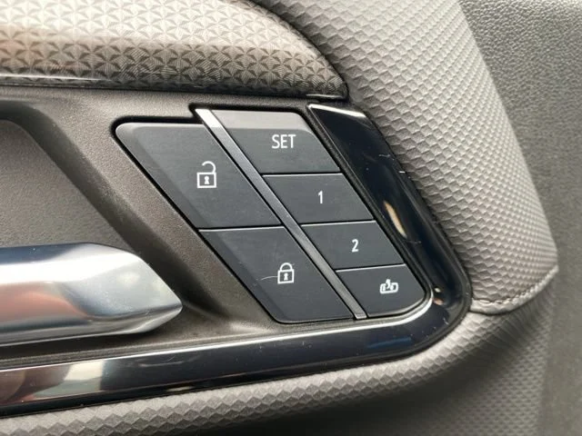 2024 Chevrolet Silverado 1500 ZR2 - Photo 17