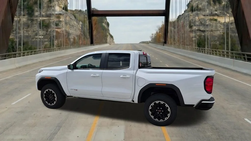 New 2026 Summit White GMC AT4 image 7