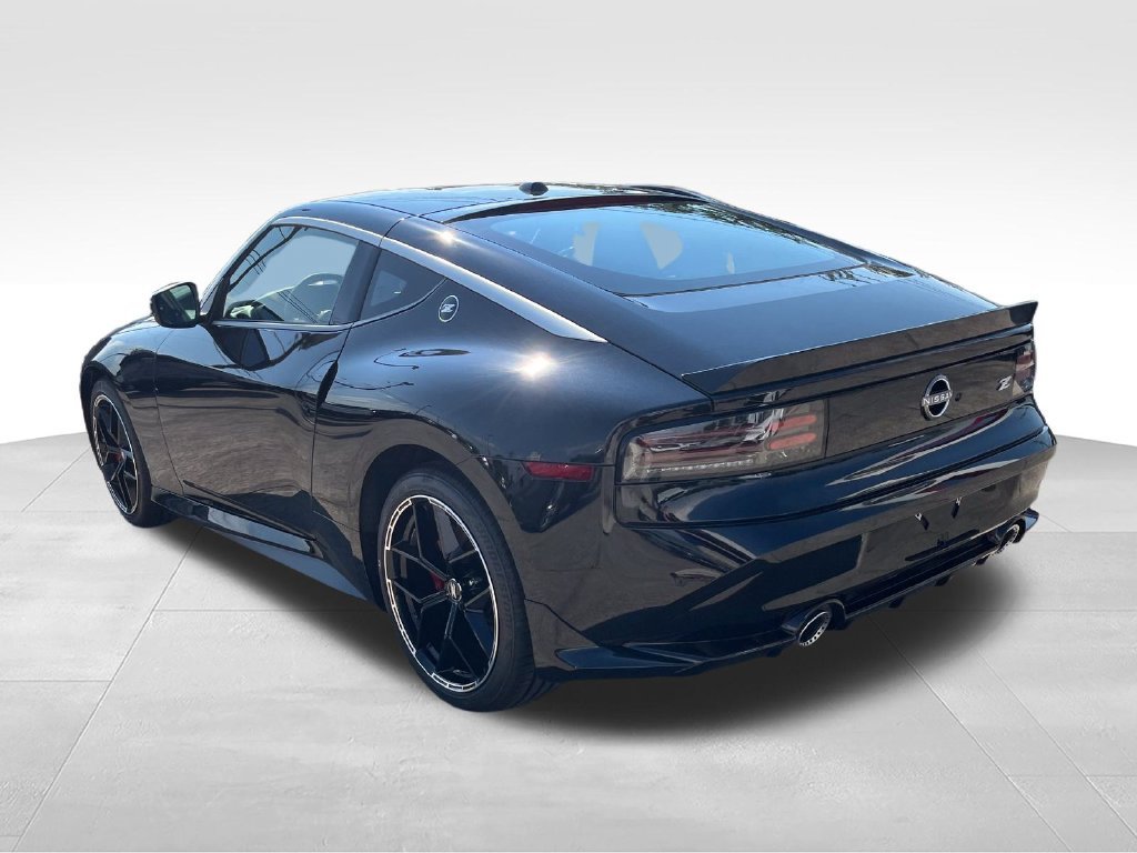 New 2027 Black Nissan Performance image 3