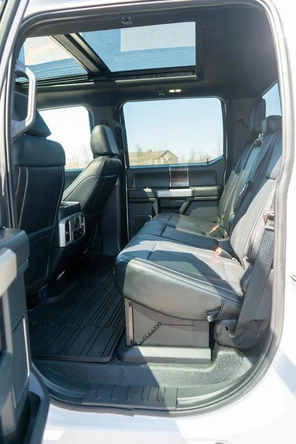 Used 2022 White Ford Lariat image 10