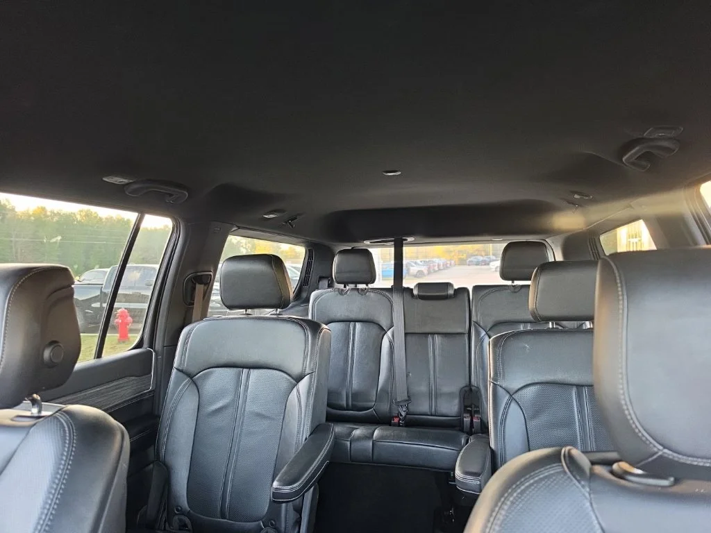 Used 2024 White Jeep Series II image 10