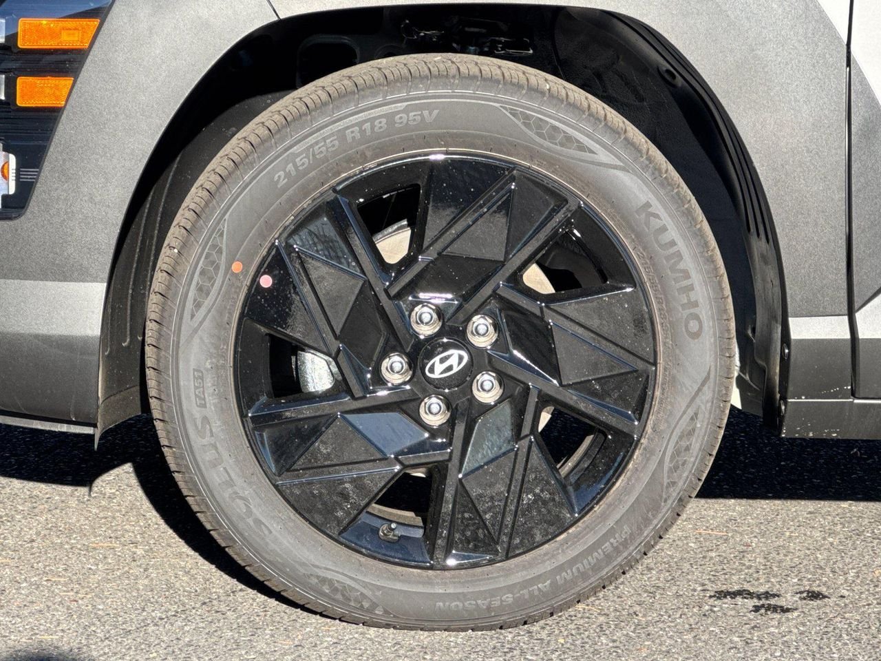 New 2027 Gray Hyundai SEL Sport FWD image 24