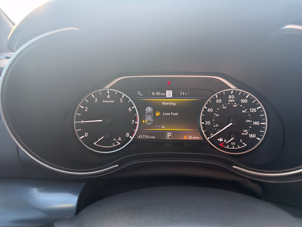 Used 2023 Black Nissan SR image 17