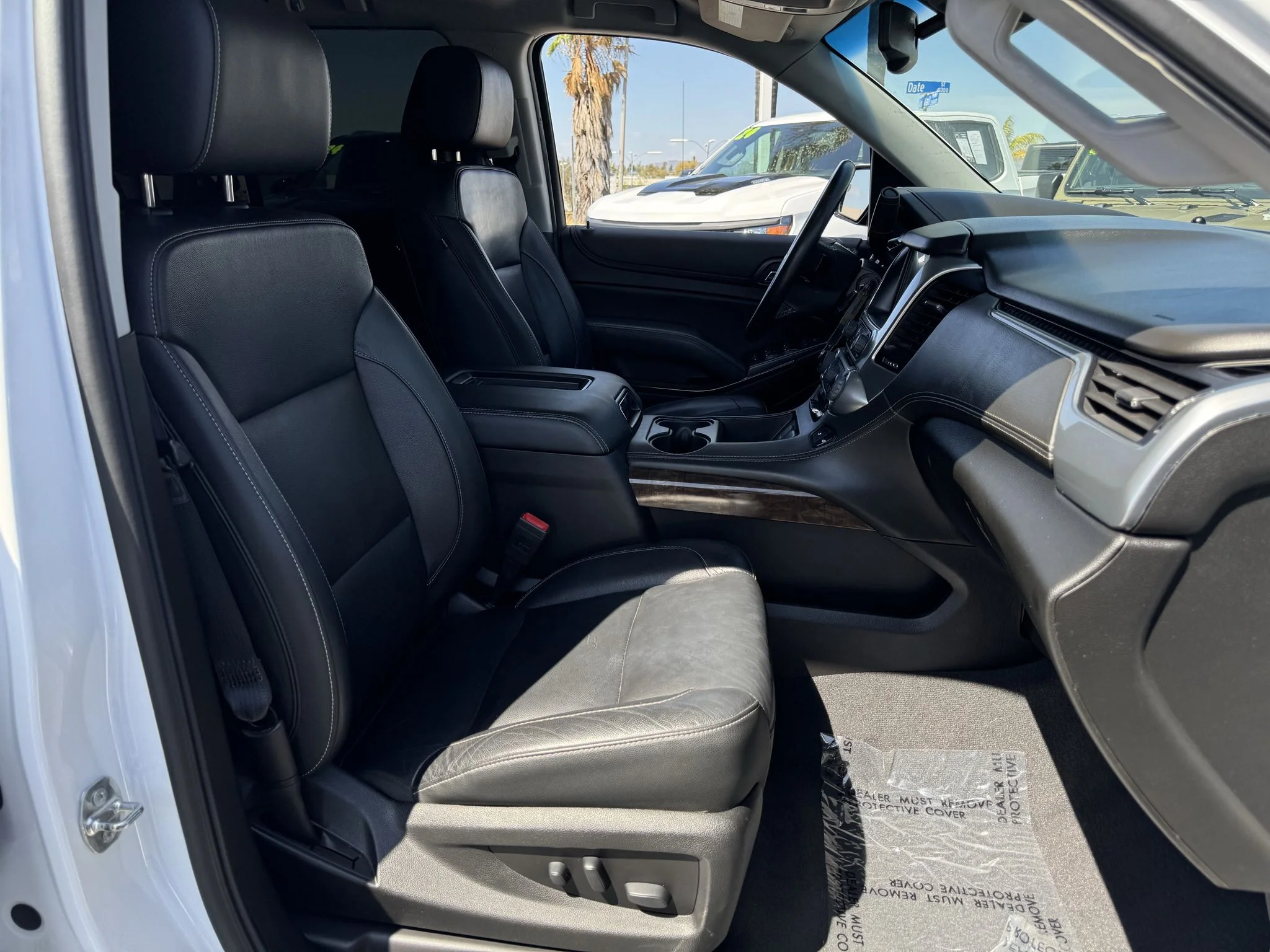 Used 2020 SUMMIT WHITE Chevrolet LT image 32