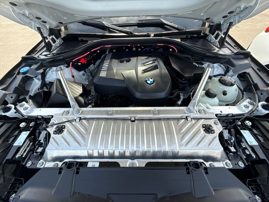Used 2025 White BMW 30 xDrive image 8