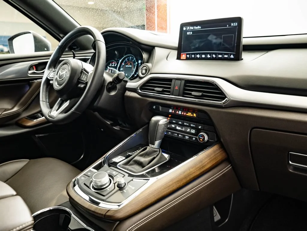 Used 2020 Machine Gray Metallic Mazda Signature image 53