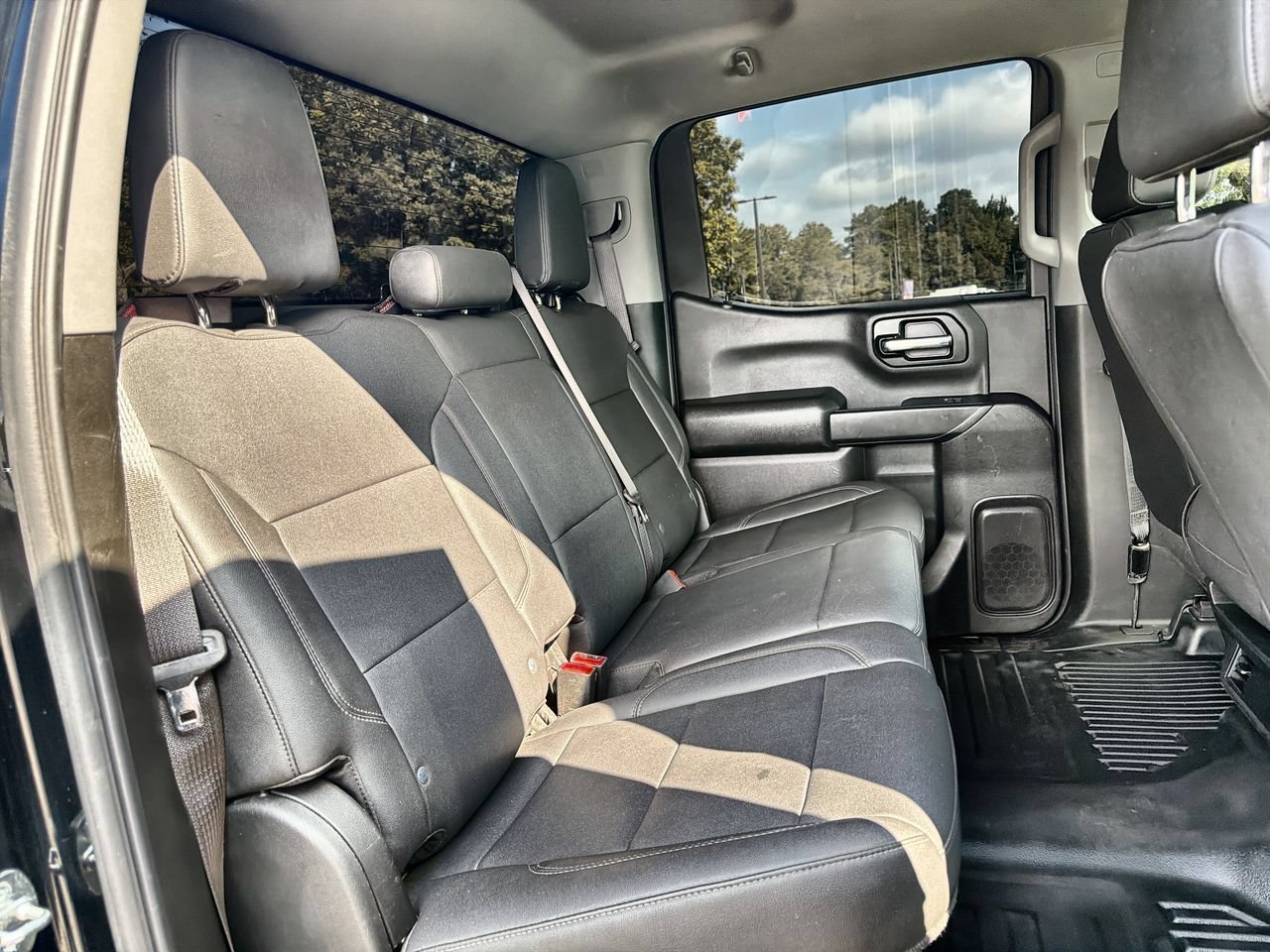 Used 2024 Onyx Black GMC Pro image 22
