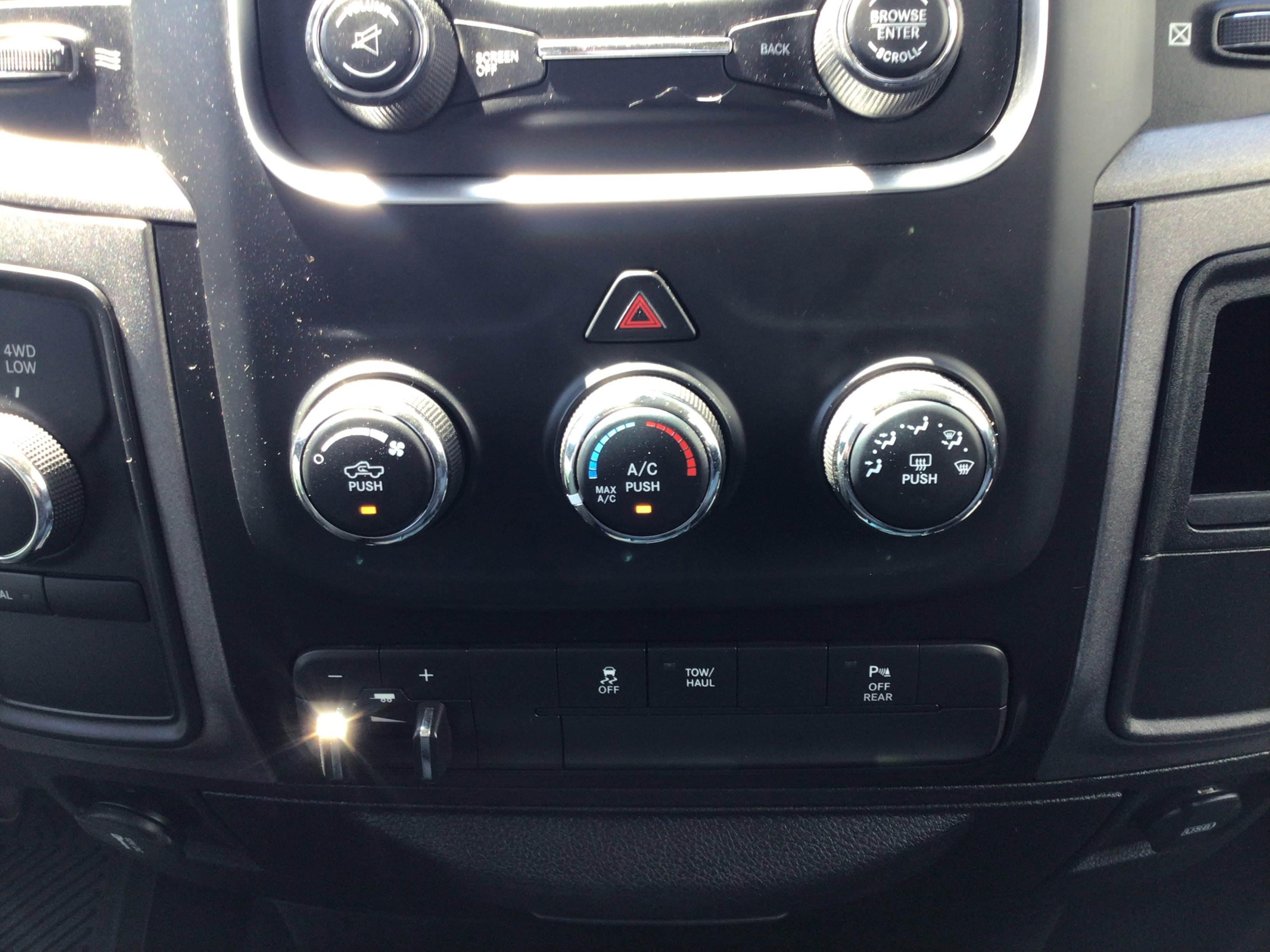 Used 2016 Black Ram Tradesman image 17