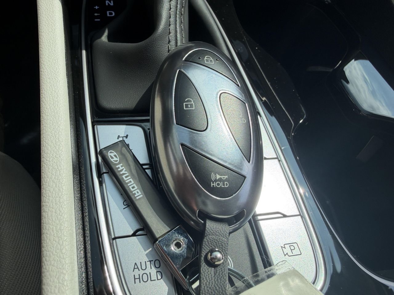 New 2026 White Pearl Hyundai SE AWD image 37