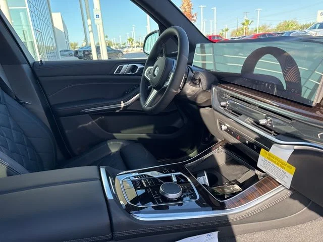New 2026 Gray BMW xDrive40i image 10