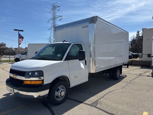 2025 Chevrolet Express 4500 177" WB's photo