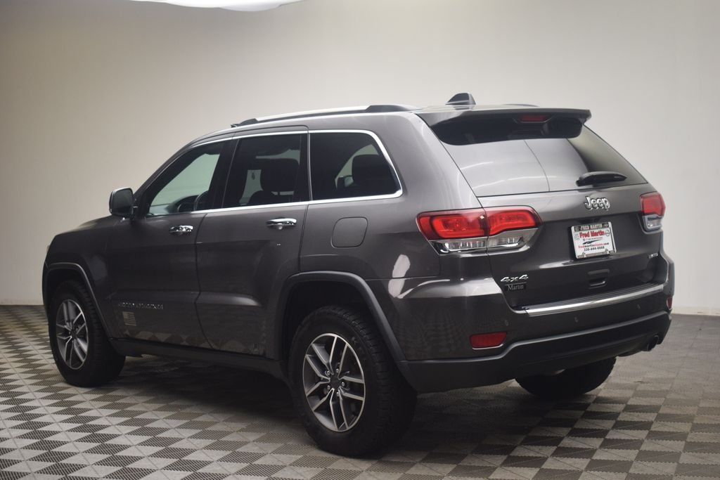 Used 2021 Gray Jeep Limited image 4