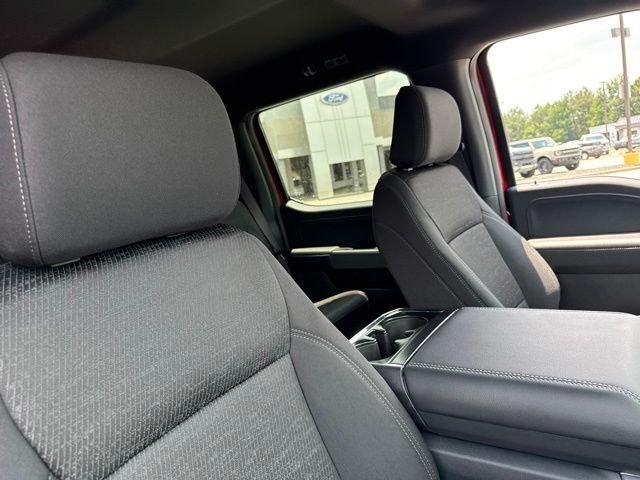 New 2026 Ruby Red Metallic Tinted Clearcoat Ford XLT image 15