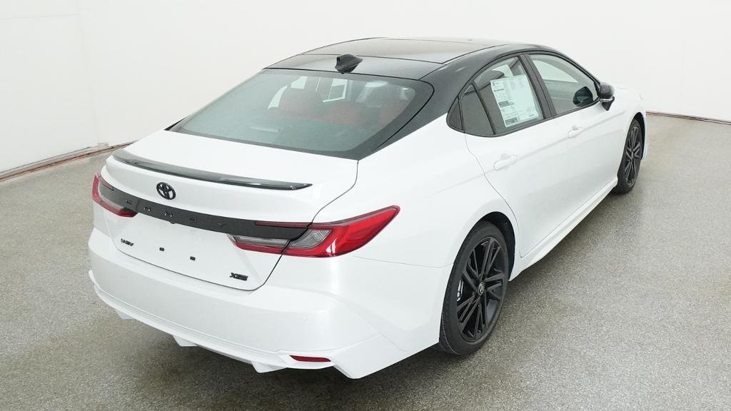 New 2026 Wind Chill Pearl with Midnight Black Metallic roof Toyota XSE image 22