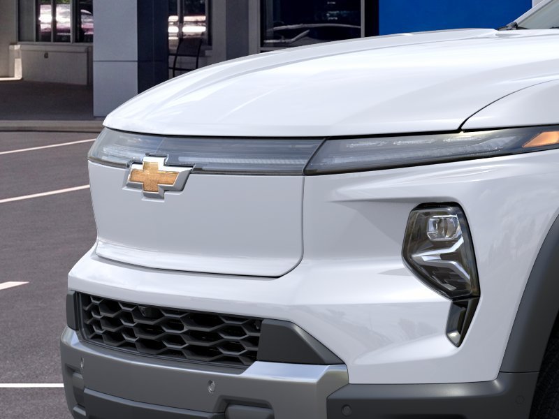 2026 Chevrolet Silverado EV LT - Photo 13