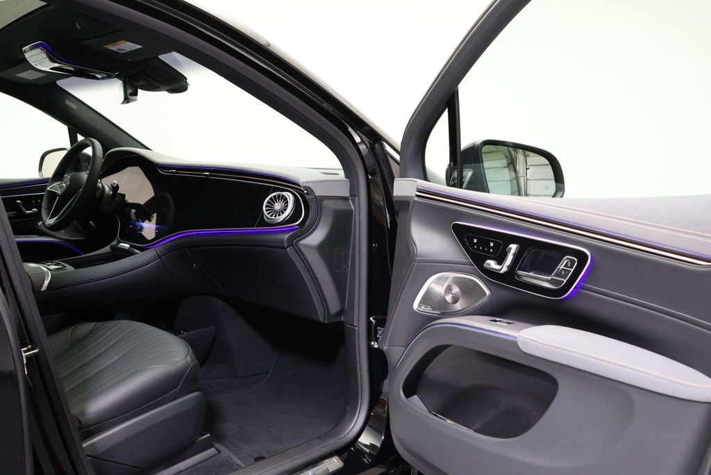 New 2026 Black Mercedes-Benz 400 image 46