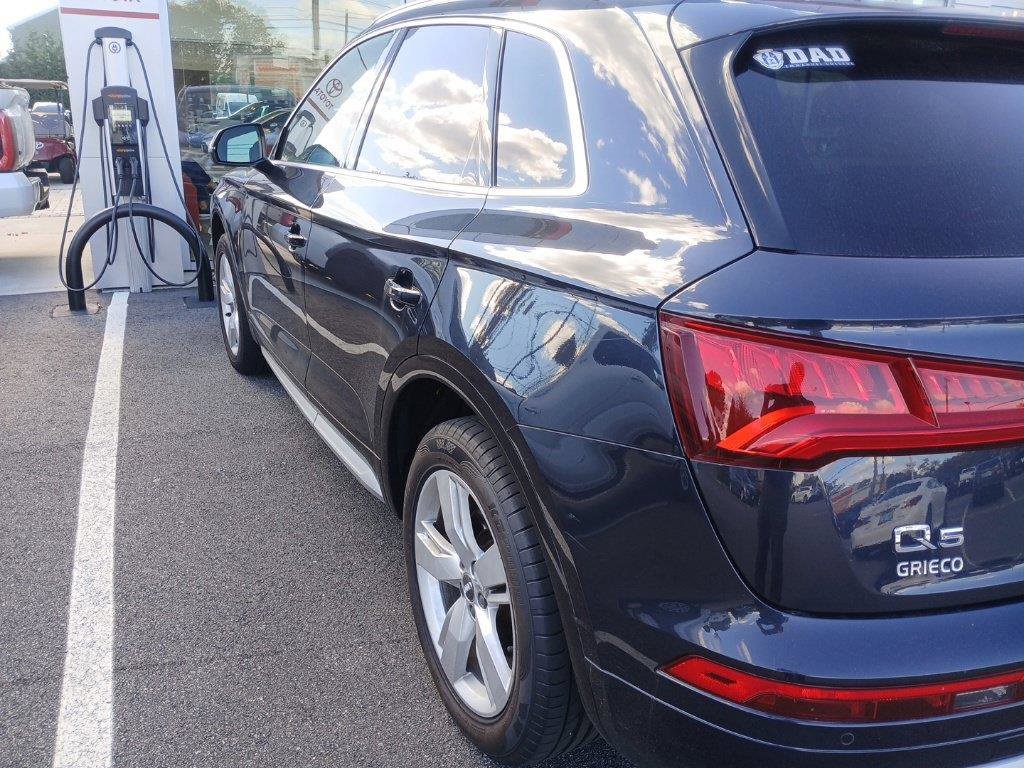 Used 2019  Audi 2.0T Premium Plus image 5