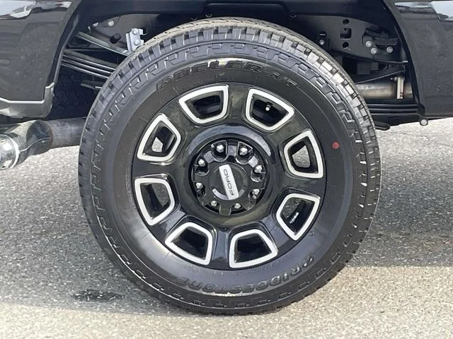 New 2026 Agate Black Metallic Ford F-250® Platinum® image 9