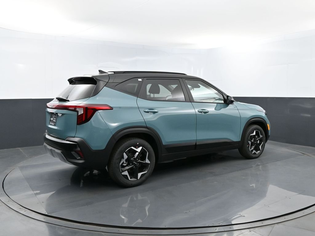New 2026 Pluton Blue / Black Roof Kia S image 25