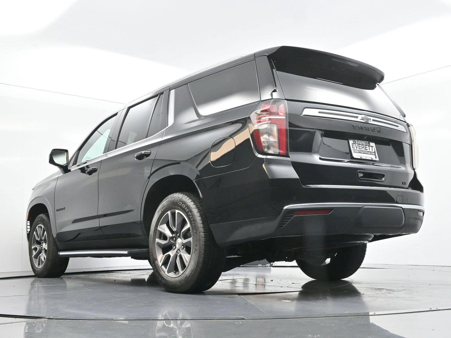 Used 2023 BLACK Chevrolet LT image 59