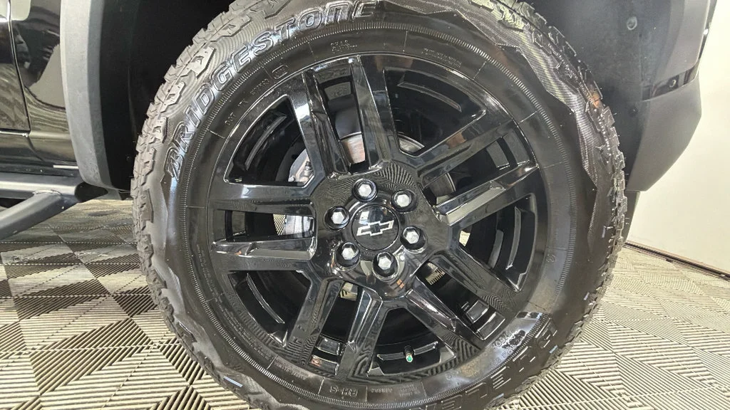 Used 2023 Black Chevrolet Trail Boss image 36
