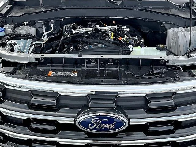 New 2026 Vapor Blue Metallic Ford Active image 43