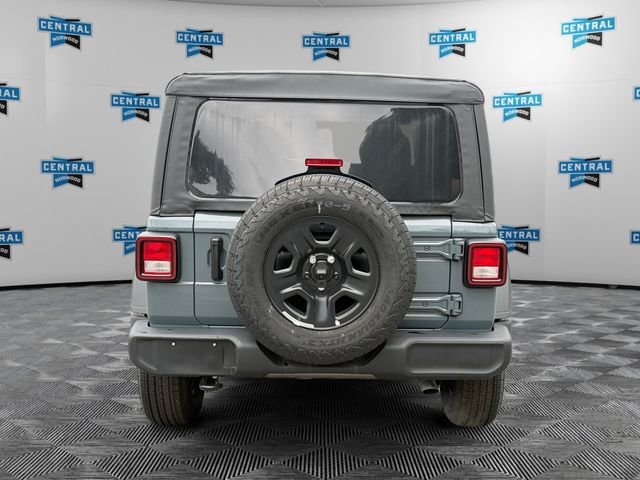 New 2026 Anvil Clearcoat Jeep Sport image 4