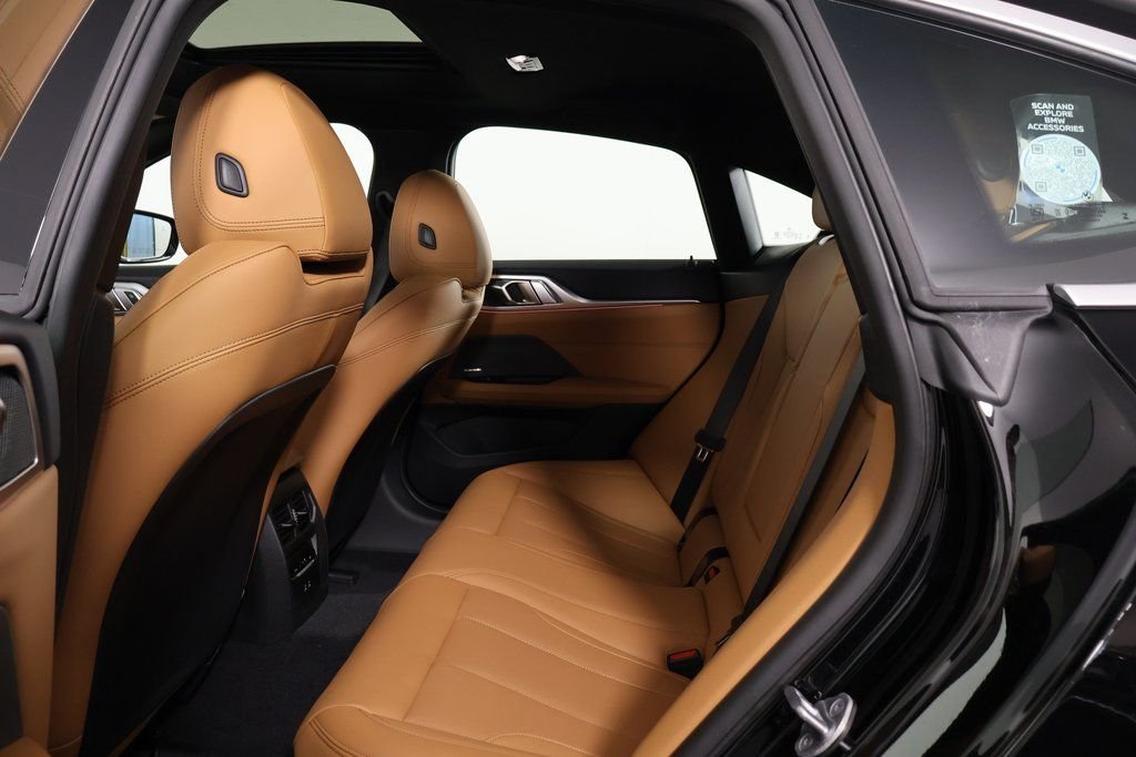New 2026 Jet Black BMW xDrive40 image 6