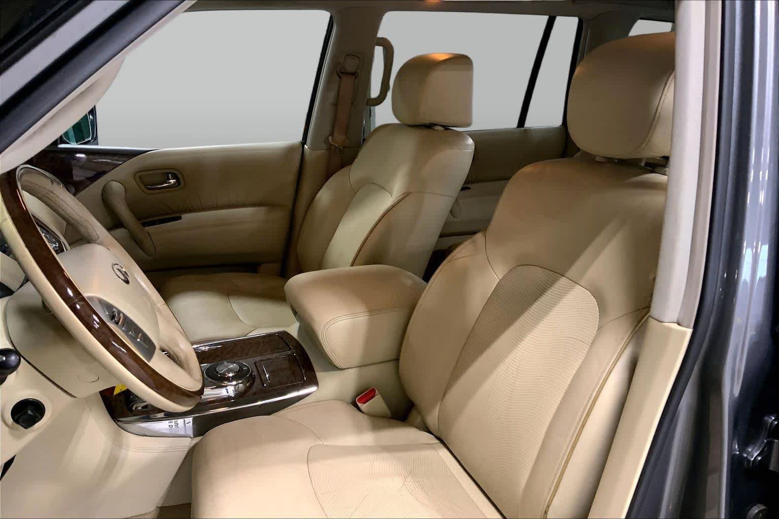 Used 2015 Graphite Shadow INFINITI  image 7