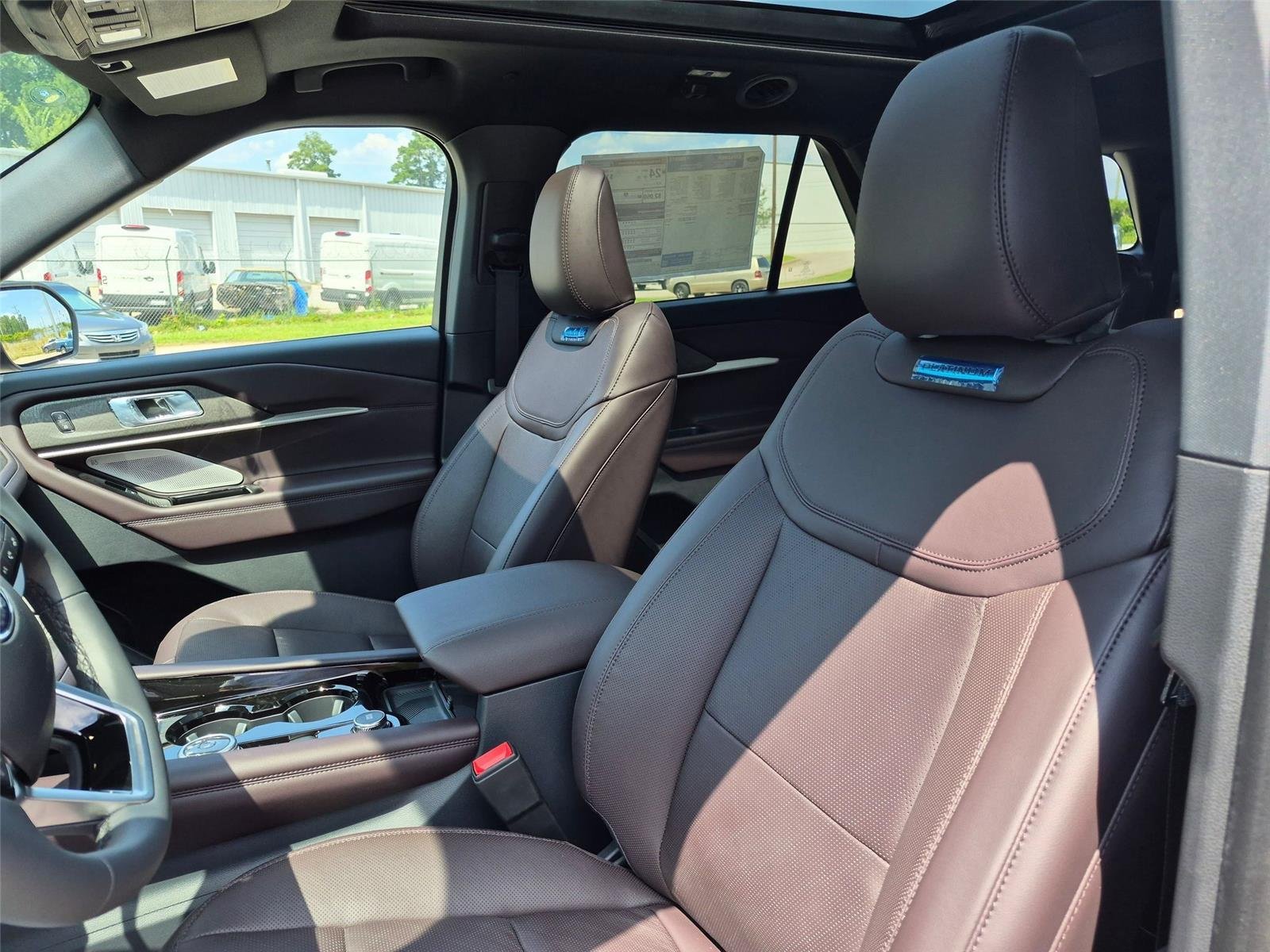 New 2026 Carbonized Gray Metallic Ford Platinum™ image 13