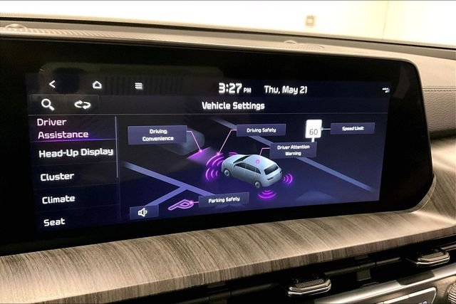 Used 2025 Dark Moss Kia SX-Prestige image 38