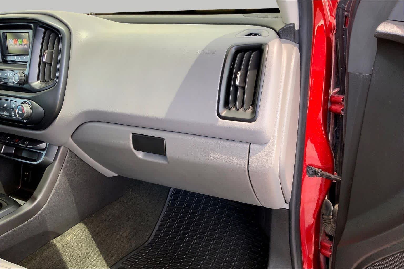 Used 2016 Copper Red Metallic GMC 2WD image 18