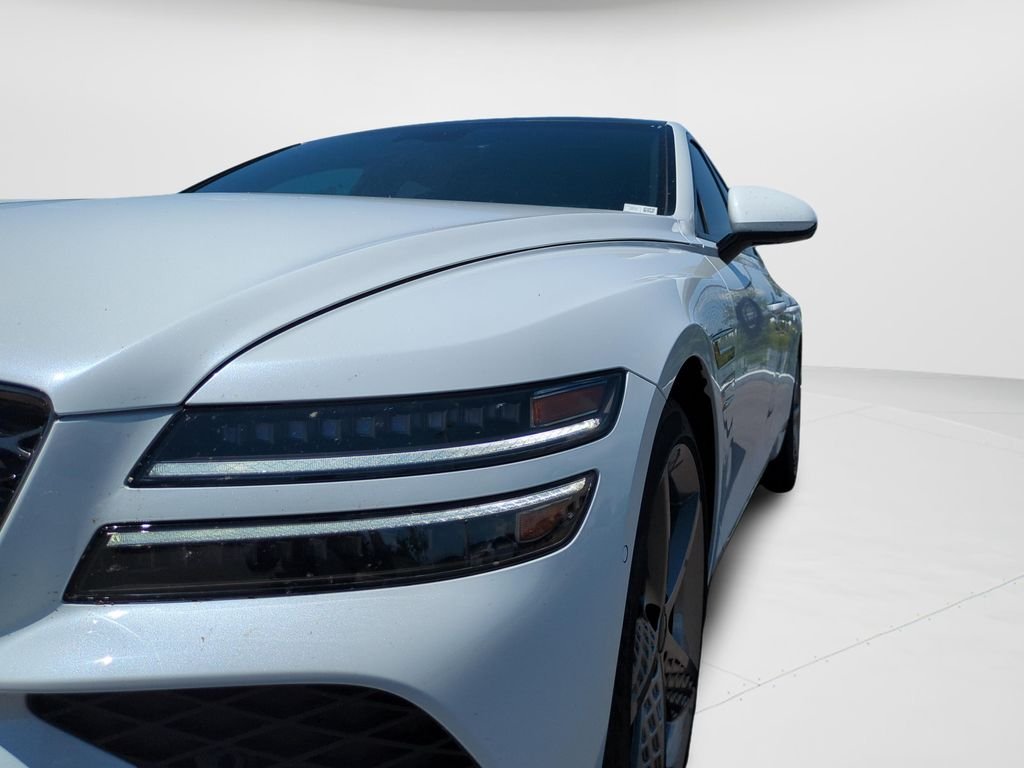 New 2026 White Genesis 2.5T SPORT PRESTIGE image 24