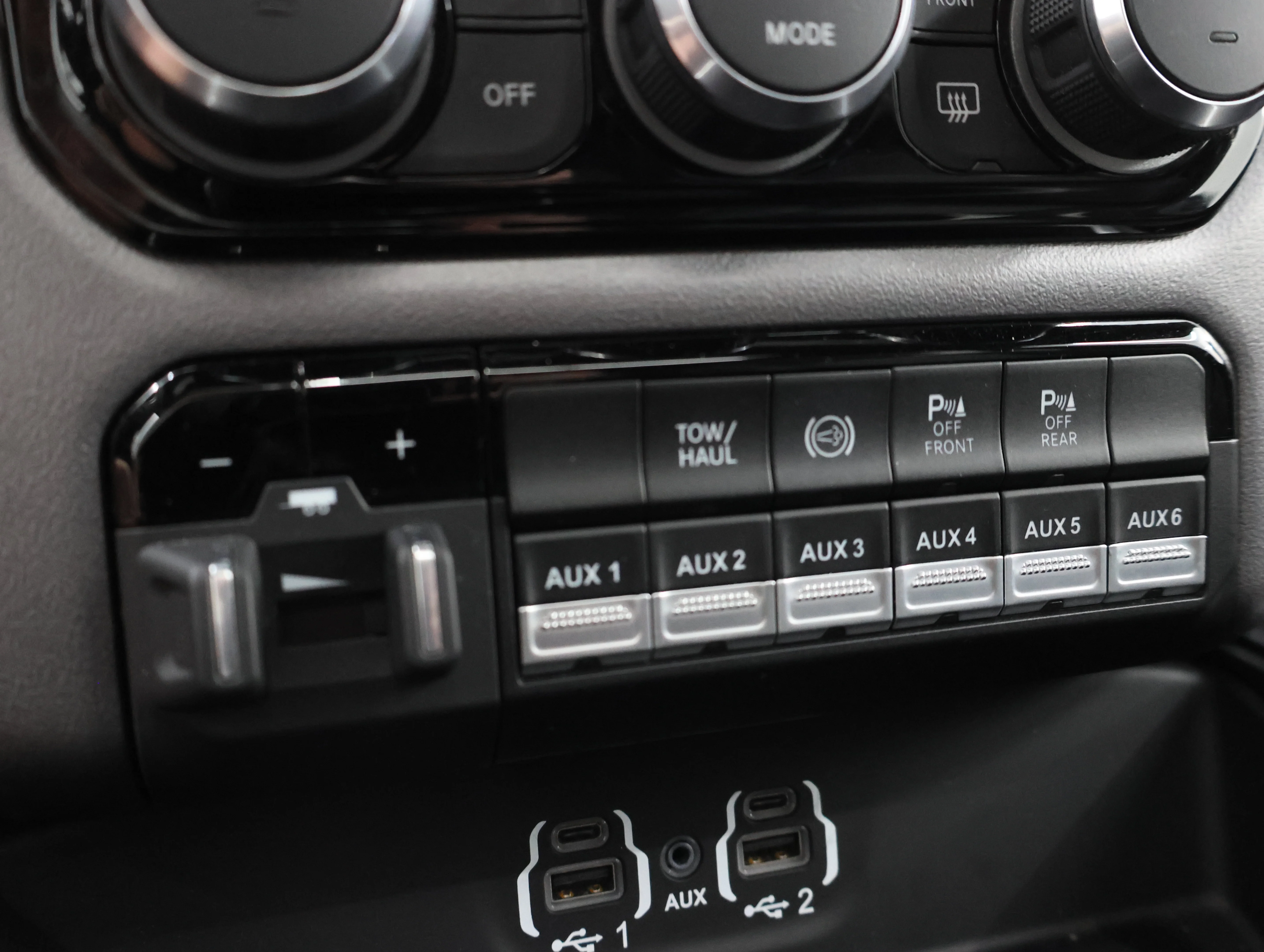Used 2022 Pearl White Ram Laramie image 50