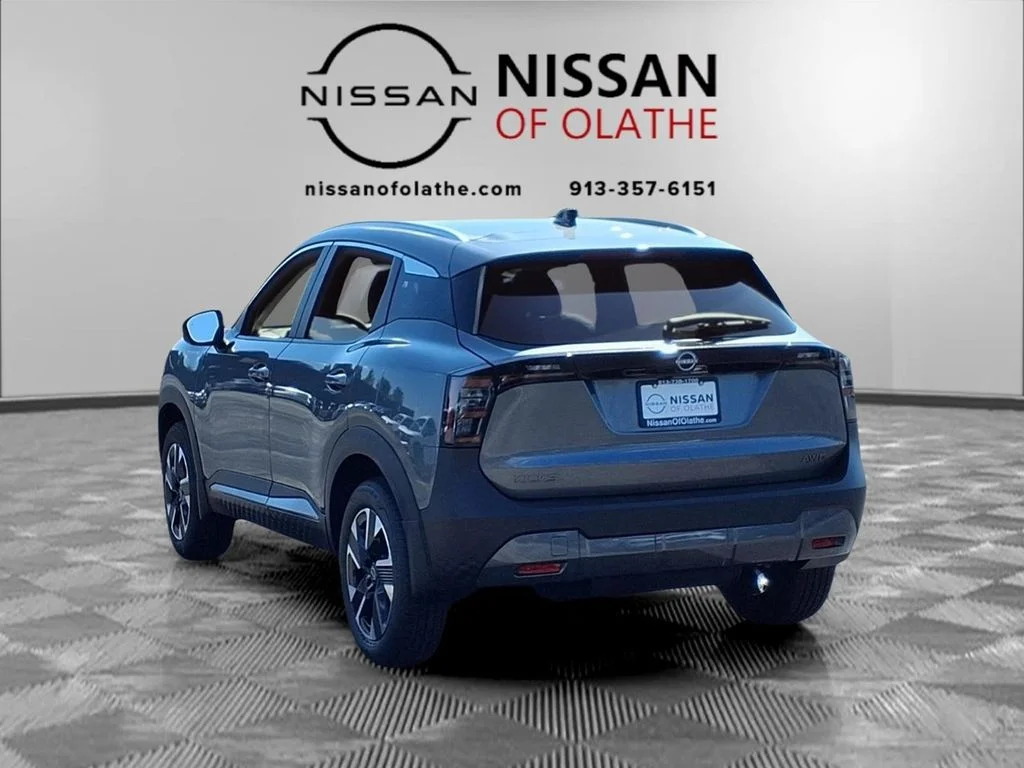New 2027 Gray Nissan SV image 3