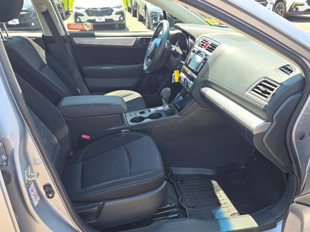 Used 2019 Ice Silver Metallic Subaru 2.5i image 22