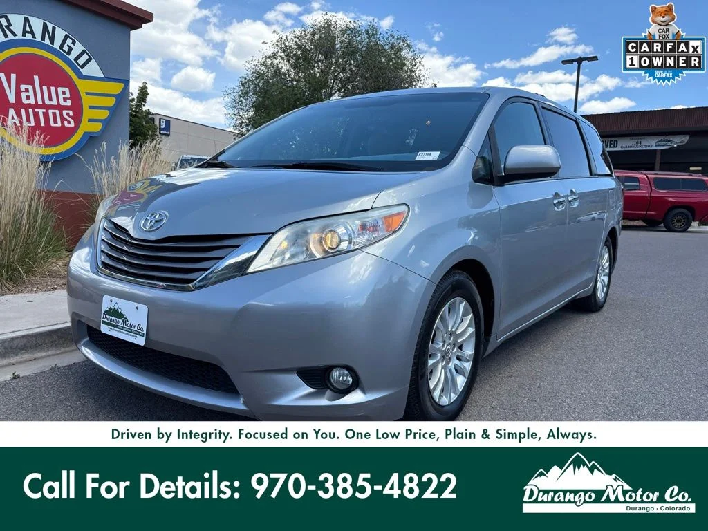 2015 Toyota Sienna's photo