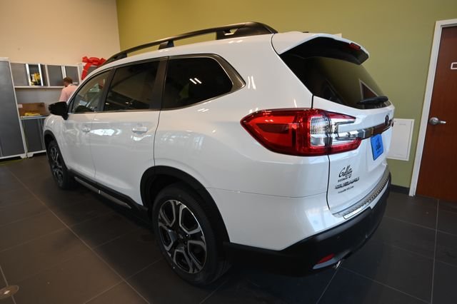2026 Subaru Ascent Limited - Photo 12
