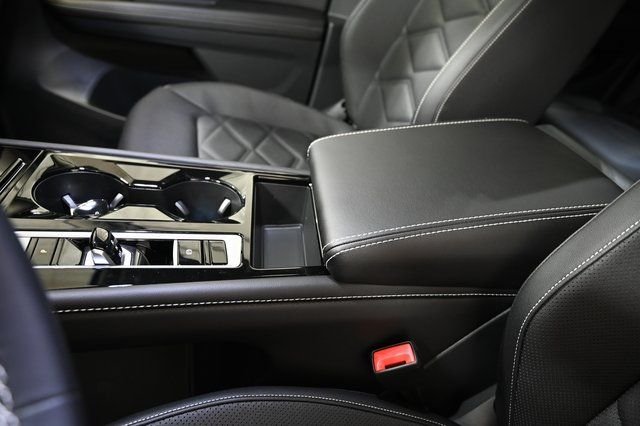 2026 Volkswagen Atlas SE w/Tech - Photo 25