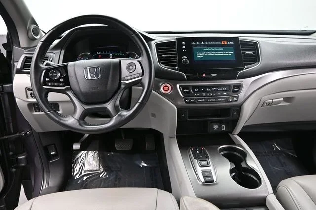 Used 2022  Honda EX-L image 18