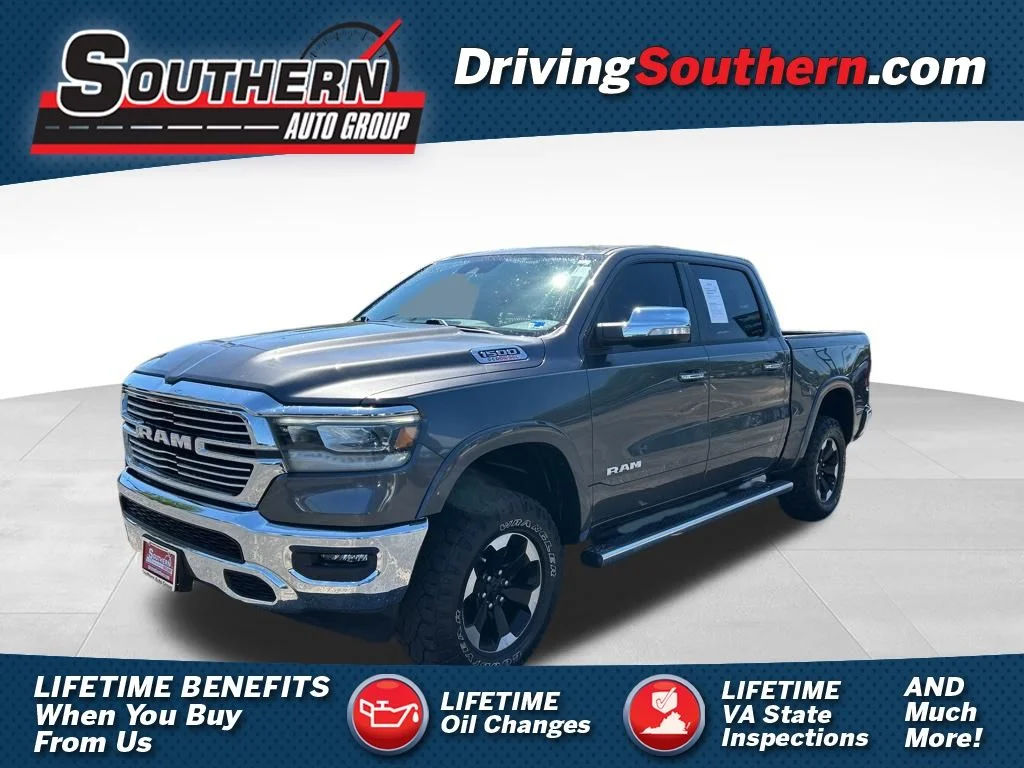 2022 RAM 1500 Laramie 4x4 Crew Cab 5'7's photo