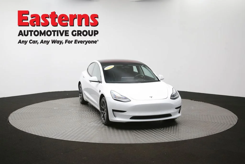 Used 2018 White Tesla Long Range image 46