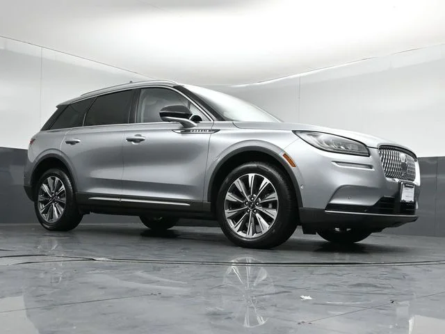 Certified Used 2021 Silver Radiance Lincoln Reserve image 38