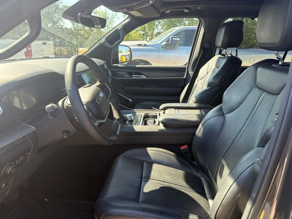 Used 2023 Gray Jeep Series III image 2