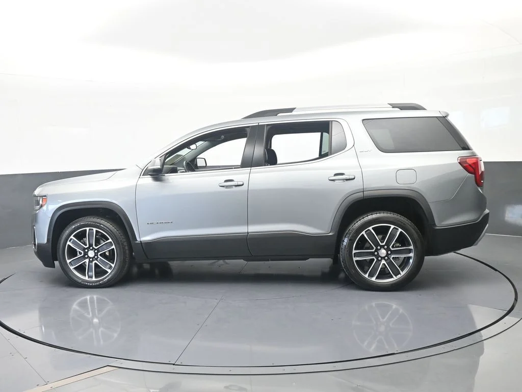 Used 2023 Sterling Metallic GMC SLT image 3
