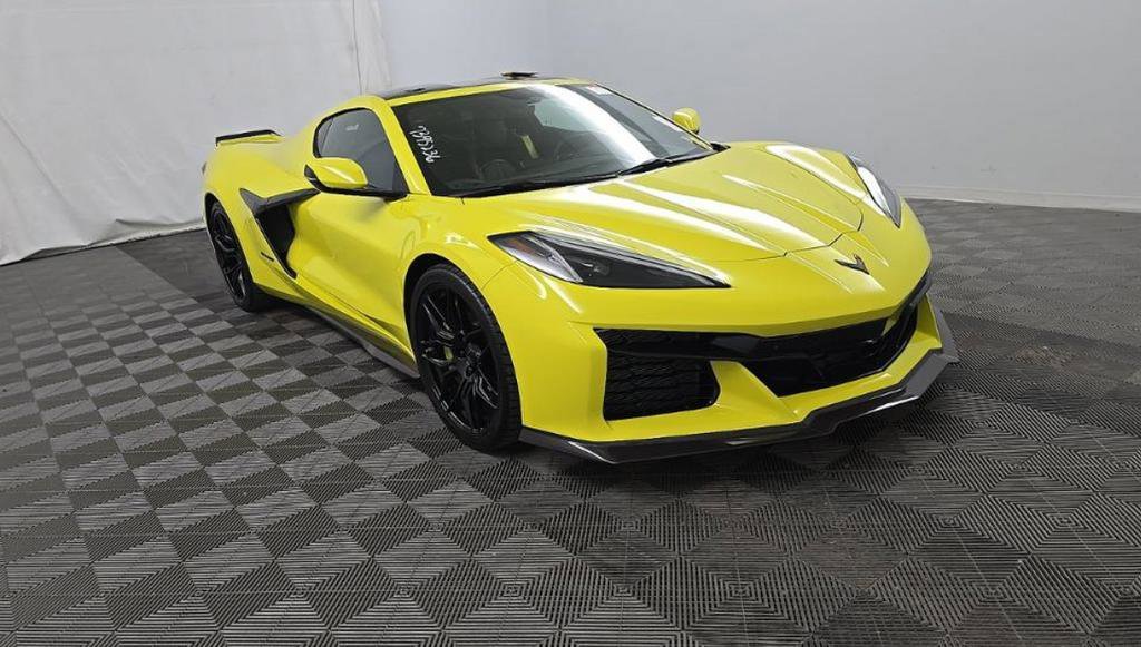 2023 Chevrolet Corvette Z06 Coupe 2LZ's photo