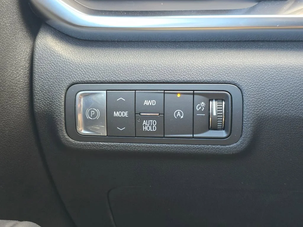 New 2026 Sterling Metallic GMC Denali image 17