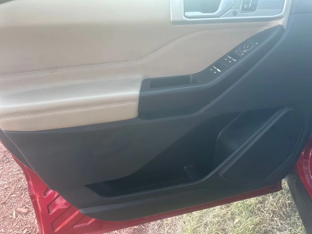 Used 2020 Red Ford Limited image 10